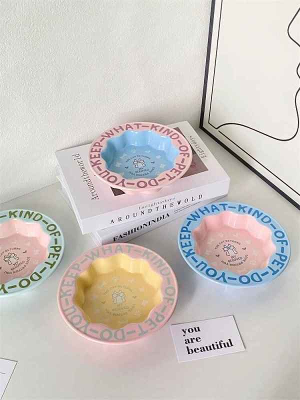 Lace Pet Bowls - Image 2