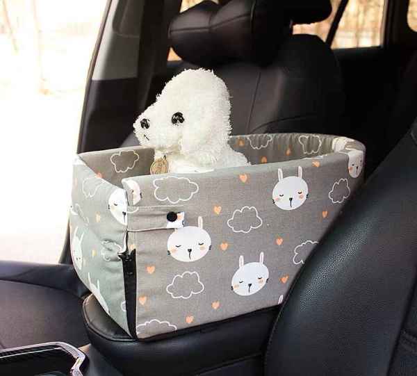 Patterned Car Pet Bed - Image 2